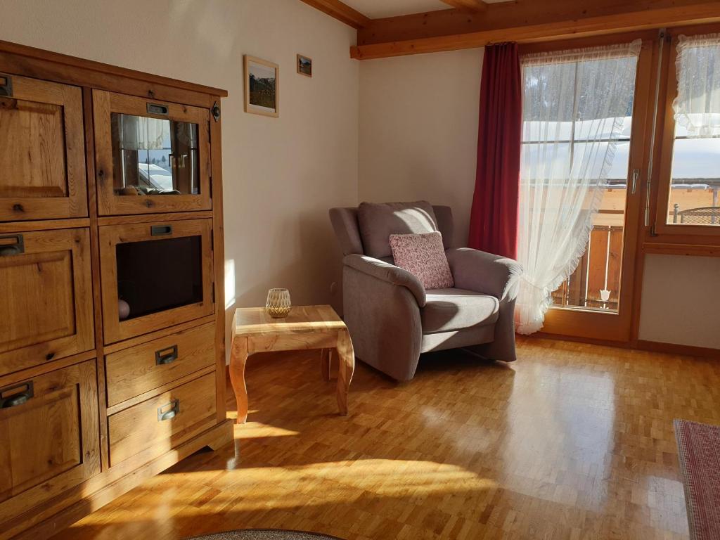 Tgèsa Putnengia room 2